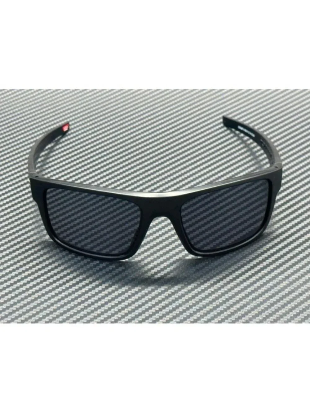 New Oakley Men  Sunglasses --